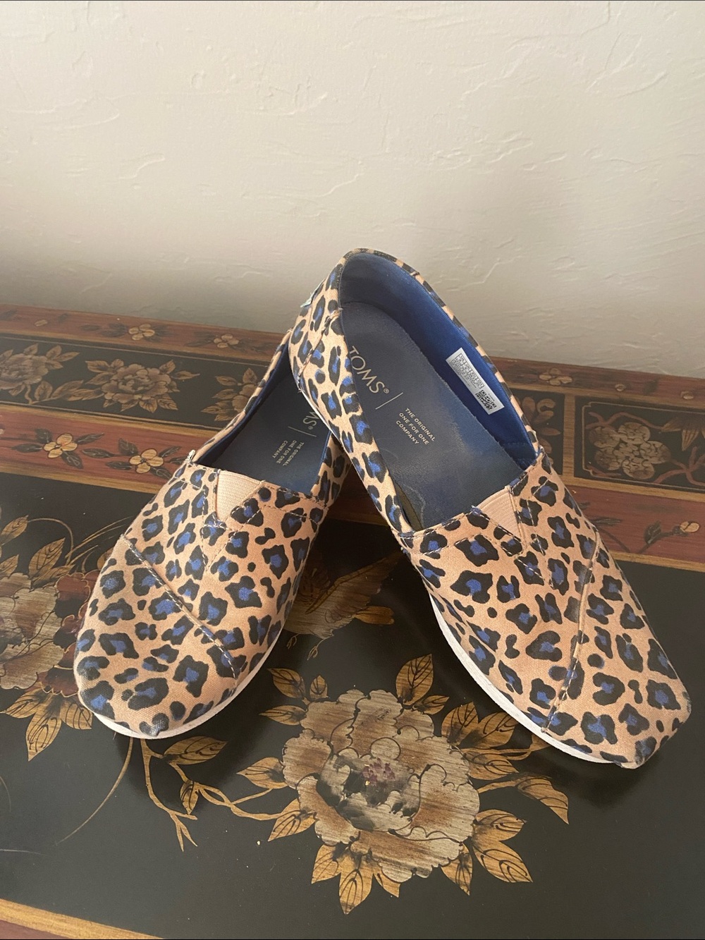 Toms Leopard Print Slip-On Flats in Tan and Blue